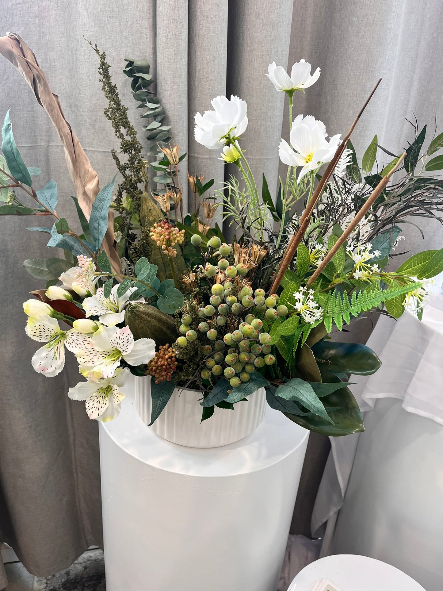Modern masculine silk and dried floral design 